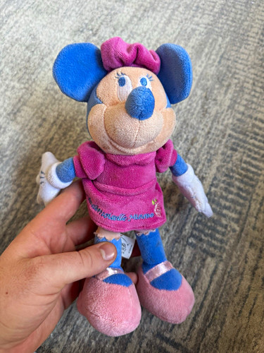 Disneyland resort paris minnie - disneyland,