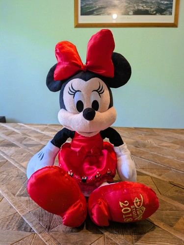 Disney store 2018 - disney,