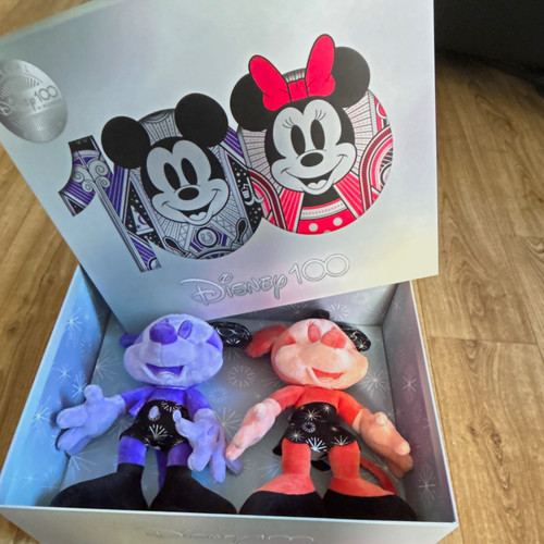 Disney 100 mickey - disney,