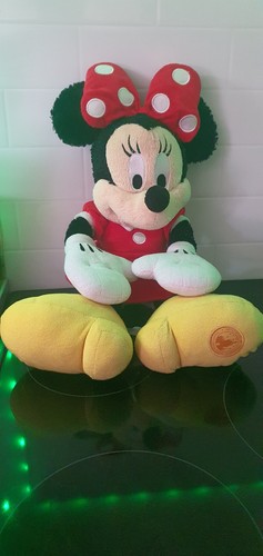 Disney store minnie mouse - disney,