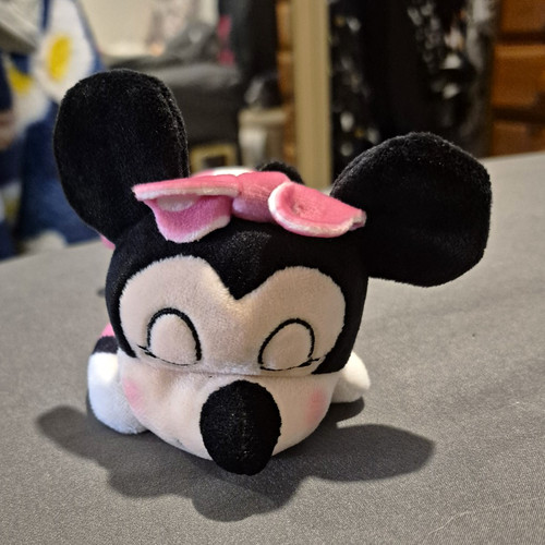 Disney pixar minnie - pixar,
