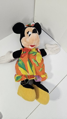 Disneyland minnie mouse plush - mouse,