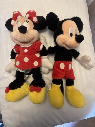 Mickey and minnie mouse - mickey,