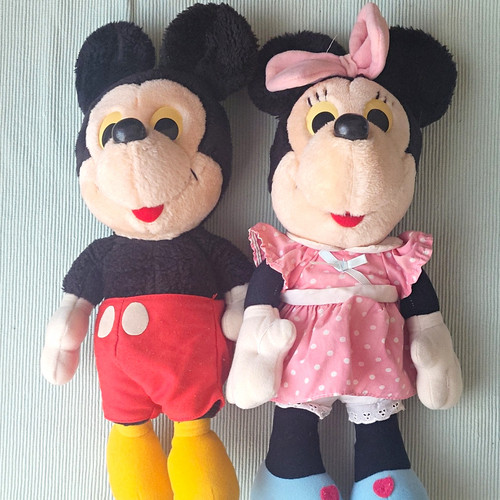 Walt disney mickey - mickey, minnie