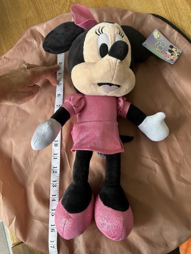 Minnie mouse large plush - minnie,